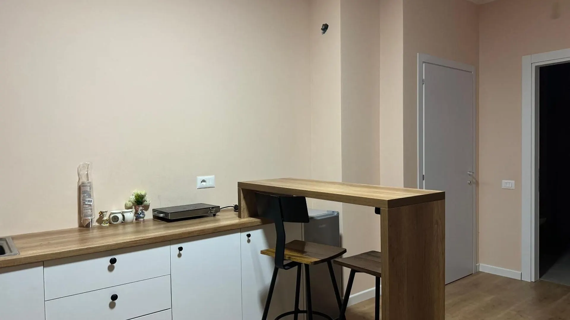Cc Comfort Apartment Tirana Albania